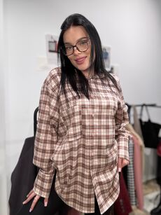 SEMPRE DŁUGA OVERSIZOWA KOSZULA W KRATĘ ŚMIETANA/KARMEL/SZAROŚĆ