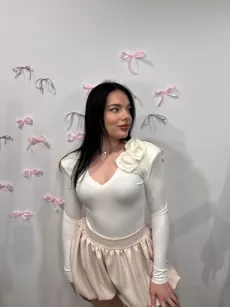 LA MILLA BODY Z RÓŻAMI ŚMIETANA