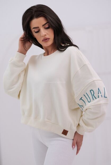 NATURAL SIDE BLUZA PUDEŁKOWA Z LOGO NA RĘKAWIE ŚMIETANA