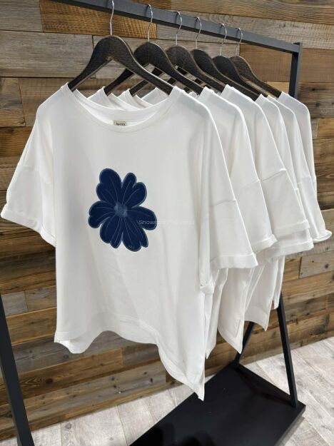 BY O LA LA! BLUZKA T-SHIRT DAISY OFF WHITE/DENIM