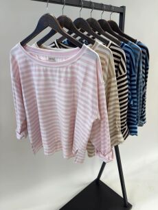 BY O LA LA! BLUZKA BASIC W PASY HOLLY NAVY/NIEBIESKA