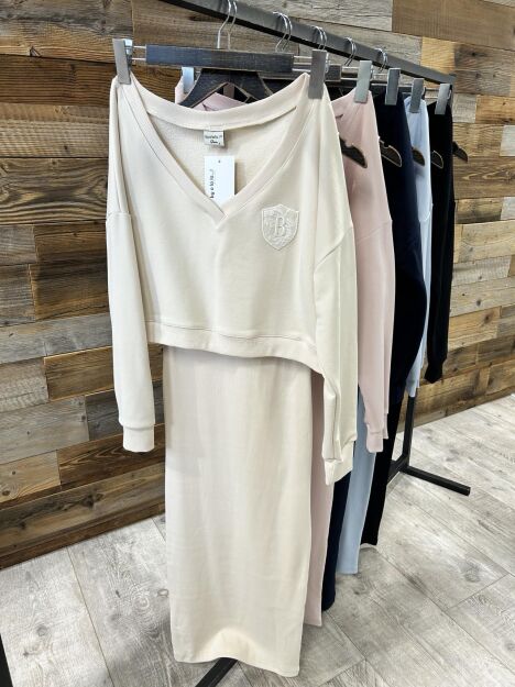 BY O LA LA...! KOMPLET DRESOWY SUKIENKA + BLUZA TARCZA RÓŻ