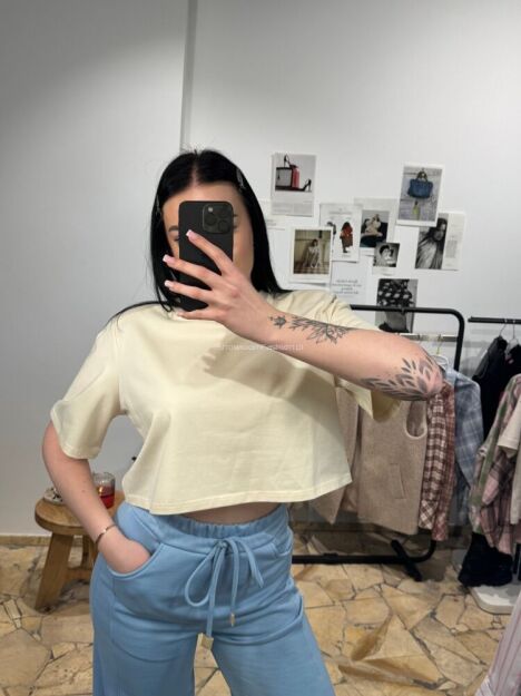 SEMPRE BLUZKA T-SHIRT PUDEŁKO Z PODUSZKAMI WANILIA