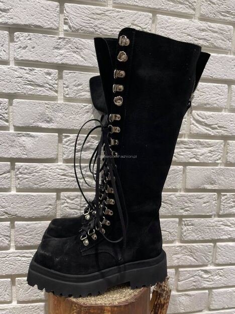 BY O LA LA...! BUTY KOZAKI ŚCIĘTE CZUBKI CZARNE