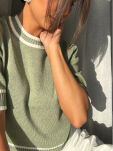 EMO KRÓTKI SWETER Z LAMÓWKĄ BIANCA OLIWKA - 2