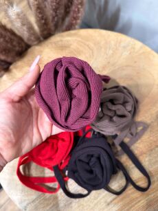 LADY DRAMA DZIANINOWY CHOKER RÓŻA BLACK CHERRY (WINO)