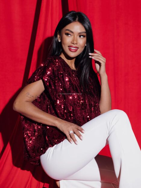 BY O LA LA! MARSZCZONA BLUZKA Z CEKINAMI BORDO (MERLOT)