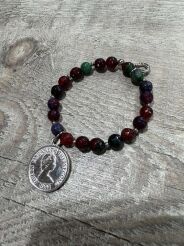 BY O LA LA ! BRANSOLETKA Z KAMIENI NATURALNYCH ZE SREBRNĄ MONETĄ MULTICOLOR