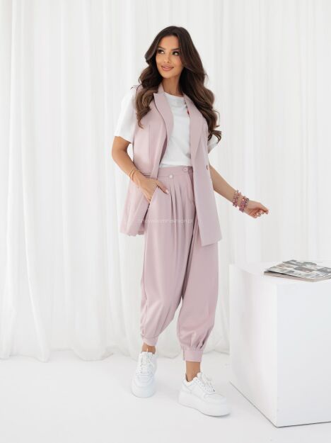 BY O LA LA...! SPODNIE SLOUCHY Z GUZIKAMI PRZY KOSTKACH RÓŻ