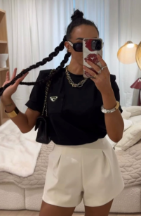 LA MILLA T-SHIRT Z LOGOWANĄ KIESZONKĄ CZARNY