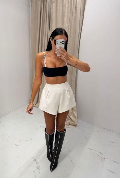 LA MILLA SPODENKI SZORTY Z ZASZYWKAMI MOTYLKI ŚMIETANA