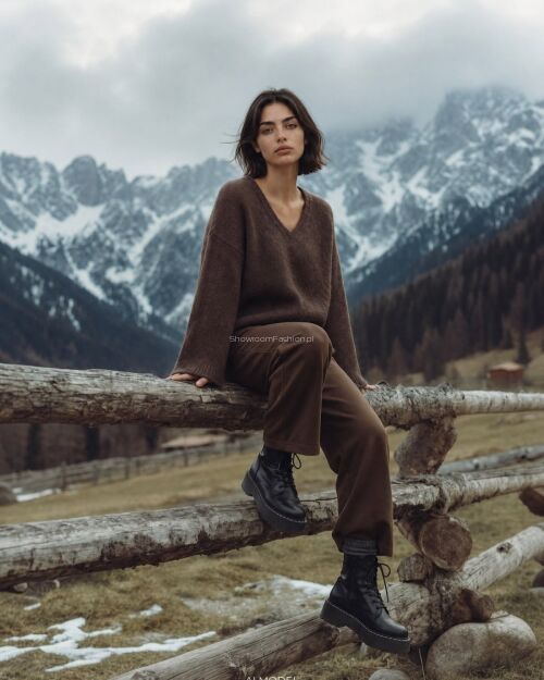 YARN OVERSIZOWY SWETER PREMIUM SANDY BRĄZ