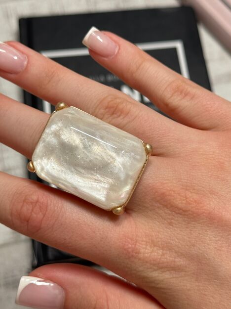 PIERŚCIONEK Z KAMIENIEM GALAXY KREMOWY/ZŁOTO