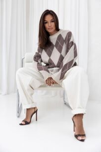 SEMPRE SWETER W ROMBY BEŻ/FANGO/RÓŻ