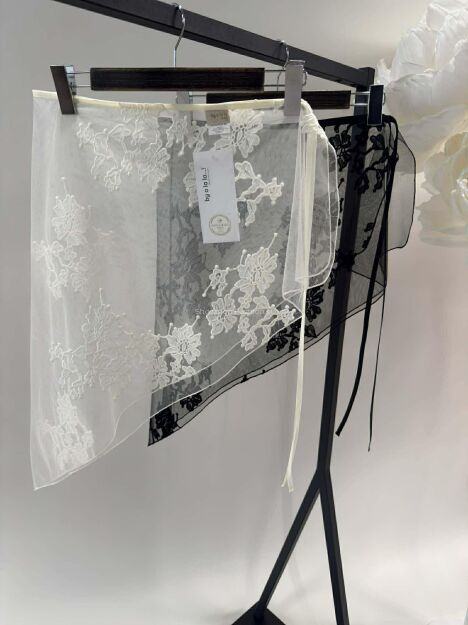 BY O LA LA...! TRANSPARENTNE PAREO CZARNE