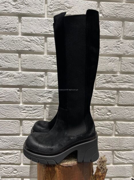 BY O LA LA...! BUTY KOZAKI Z GUMKAMI CZARNE