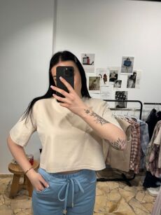 SEMPRE BLUZKA T-SHIRT PUDEŁKO Z PODUSZKAMI JASNY BEŻ