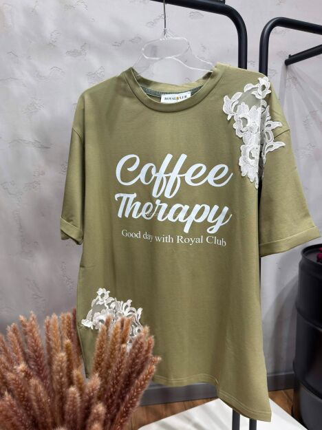 ROYAL CLUB T-SHIRT COFFEE THERAPY OLIWKA