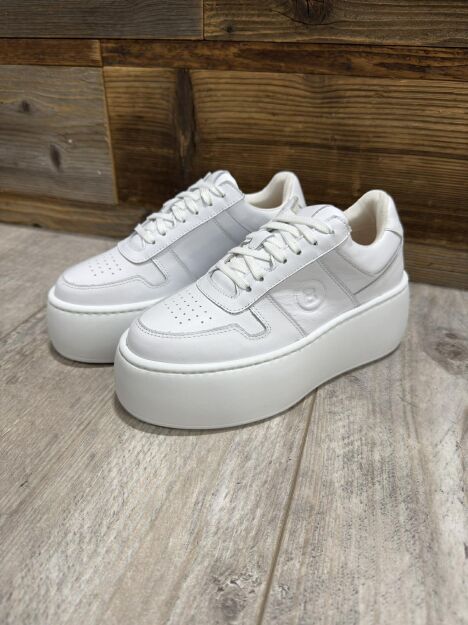 BY O LA LA...! SNEAKERSY Z LITERĄ B BIAŁE