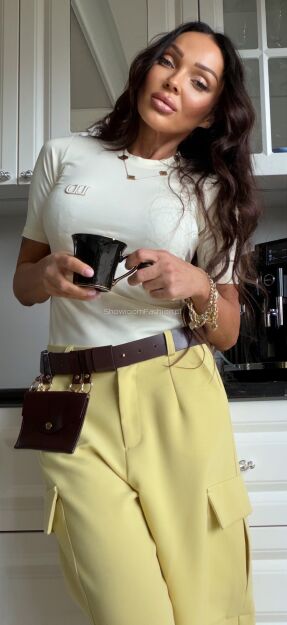 LADY DRAMA T-SHIRT CLASSIC Z LOGIEM BUTTER YELLOW