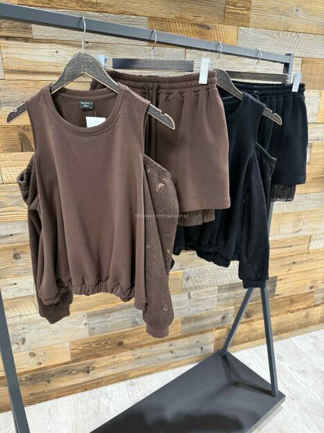 BY O LA LA...! KOMPLET BLUZA + SPÓDNICA Z KORONKĄ CHOCOMUS (CZEKOLADA)