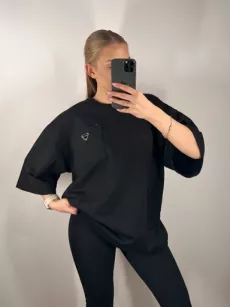 LA MILLA BLUZKA T-SHIRT TRÓJKĄTNE LOGO CZARNY