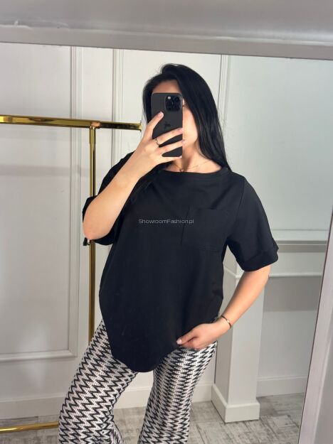 LA MILLA BLUZKA T-SHIRT OVERSIZE Z KIESZONKĄ CZARNA