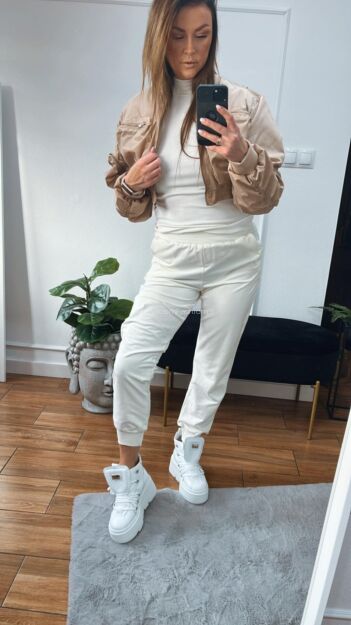 BY O LA LA ! DRESOWE SPODNIE Z HERBEM KOKOS