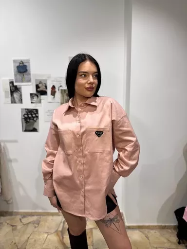 LA MILLA KOSZULA Z TRÓJKĄTNYM LOGO PUDROWY RÓŻ