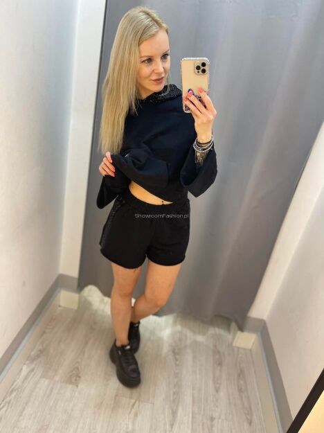 BY O LA LA...! DRESOWE SZORTY Z CEKINAMI CZARNE