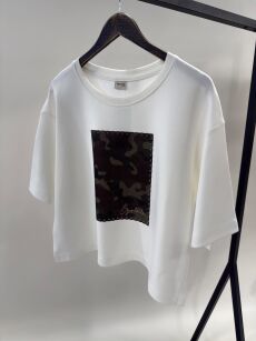 BY O LA LA! BLUZKA T-SHIRT EKRAN MORO PERŁA