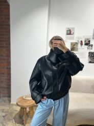 LA MILLA KURTKA BOMBER ODPINANĄ STÓJKĄ IZZY CZARNA