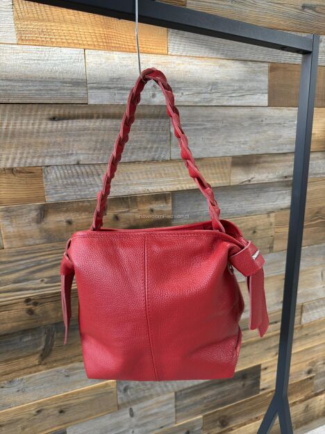 BY O LA LA ! TOREBKA PLECIONKA CZERWONA