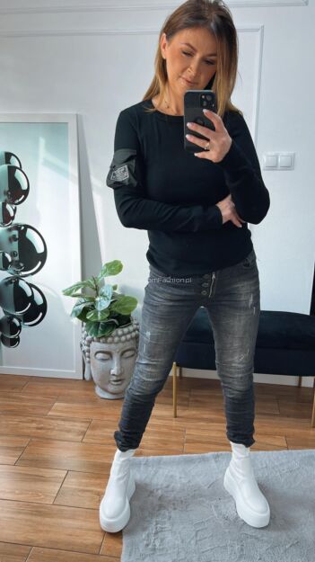 BY O LA LA...! BLUZKA BASIC Z KIESZONKĄ CZARNA