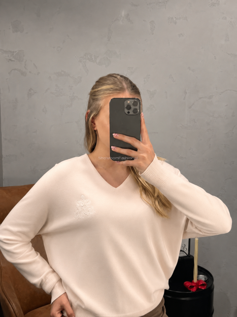 ROYAL CLUB SWETER V-NECK Z LOGIEM RÓŻ MARSHMALLOW