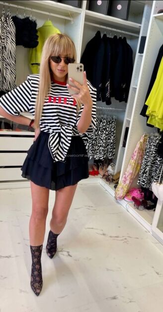 LA MILLA BLUZKA T-SHIRT CHIC Z WĘZŁĘM W PASY CZERŃ/BIEL/CZERWIEŃ