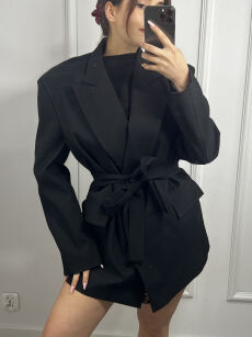 LA MILLA DŁUGA MARYNARKA Z PASKIEM CZARNA