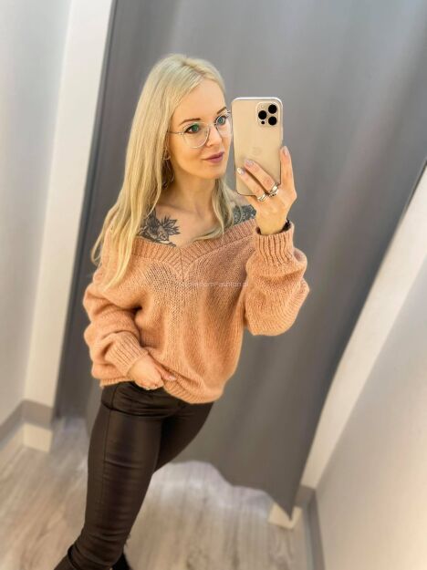 BY O LA LA.. ! OVERSIZOWY SWETER V-NECK ŁOSOŚ