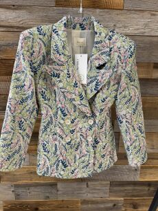 BY O LA LA...! MARYNARKA ŻAKARDOWA W KWIATY NUDE/DENIM/RÓŻ