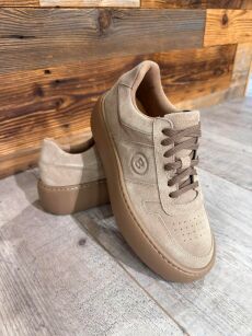 BY O LA LA...! SNEAKERSY GRUBA PODESZWA Z LITERĄ B JASNY BEŻ