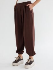 BY O LA LA! SPODNIE A'LA JOGGER CZEKOLADA (CHOCOMUS)