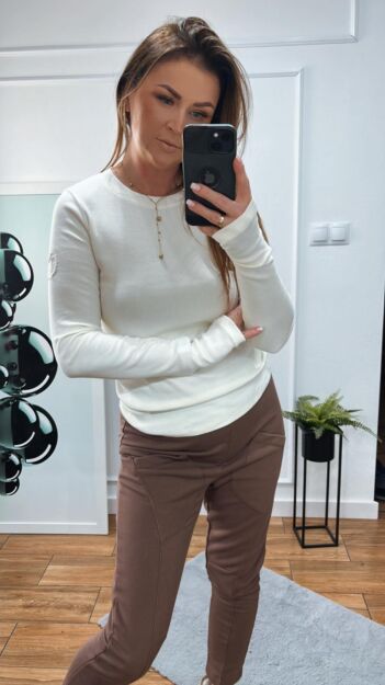 BY O LA LA...! BLUZKA BASIC HERB NA RĘKAWIE KOKOS