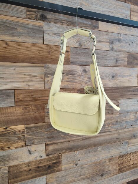 BY O LA LA ! MAŁA TOREBKA LISTONOSZKA SUNSHINE (ŻÓŁTA)