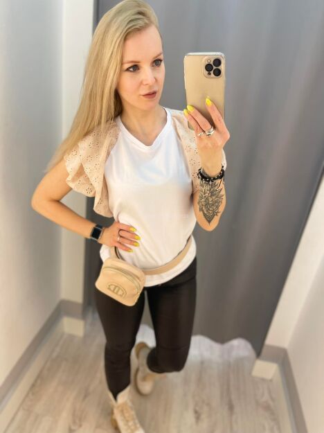 BY O LA LA...!  BLUZKA T-SHIRT Z HAFTEM ANGIELSKIM BIAŁA/BEŻ