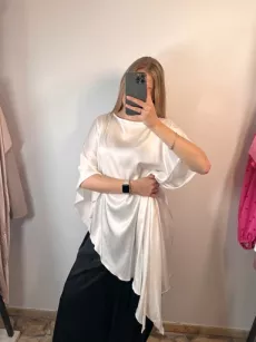 ASYMETRYCZNA BLUZKA SATYNOWA DOLCE VITA ŚMIETANA