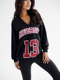 BY O LA LA! OVERSIZOVA BLUZA UNIVERSITY 13 CZARNA/BORDO