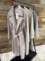 BY O LA LA! OVERSIZOWY PŁASZCZ Z PASKIEM RÓŻ