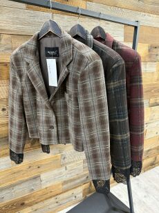 BY O LA LA! MARYNARKA W KRATĘ KORONKOWE MANKIETY SZAROŚĆ/CZEKOLADA