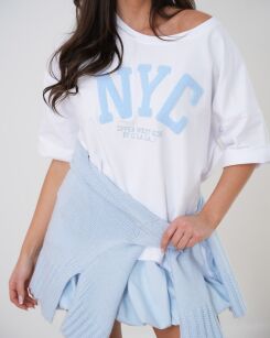 BY O LA LA! BLUZKA T-SHIRT NYC BIEL/BABY BLUE