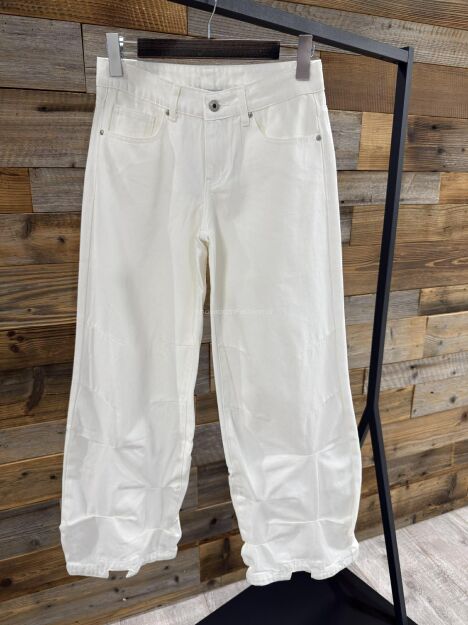 BY O LA LA! SPODNIE JEANSY MARSZCZONE NOGAWKI OFF WHITE